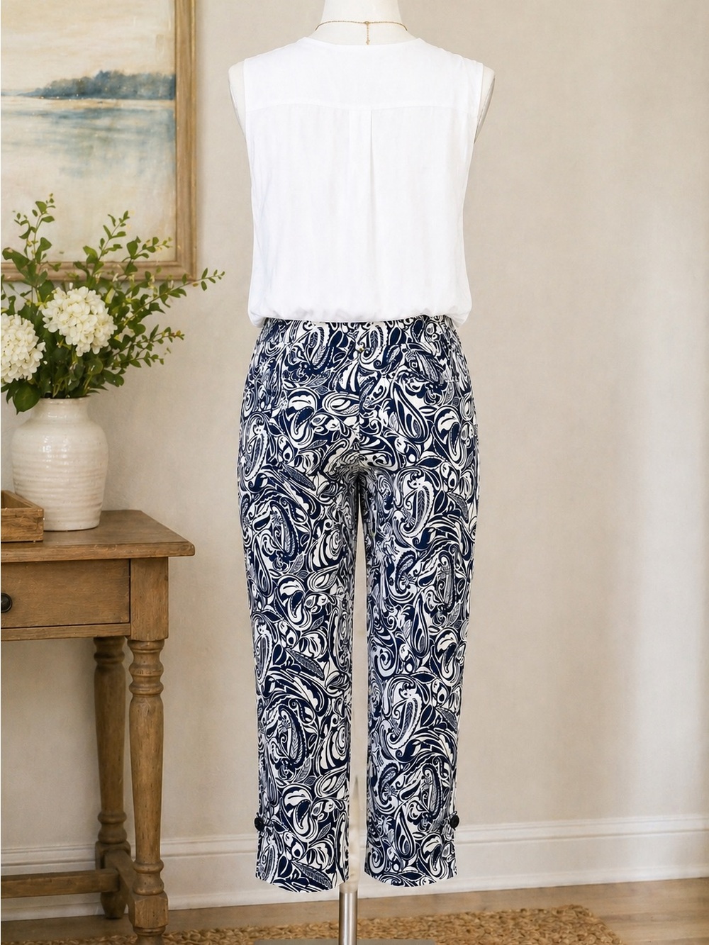 Talbots Perfect Crop Pants Blue White Paisley Capri Ankle Pants Preppy Coastal - Picture 6 of 15